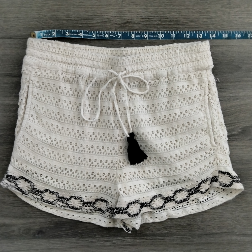 Zara Ivory White Lace Crochet Shorts W/ Pockets Size XS Elastic Waist Lined - Picture 12 of 15